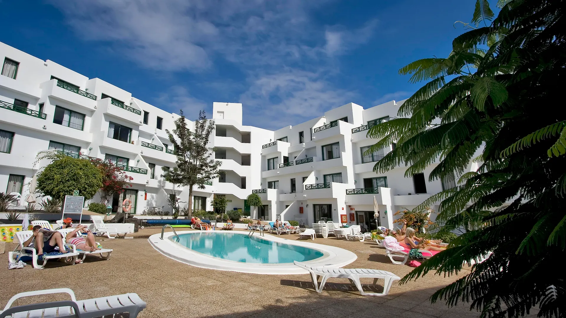 Hg Lomo Blanco Apartment Puerto del Carmen  0*, Puerto del Carmen (Lanzarote) Spain