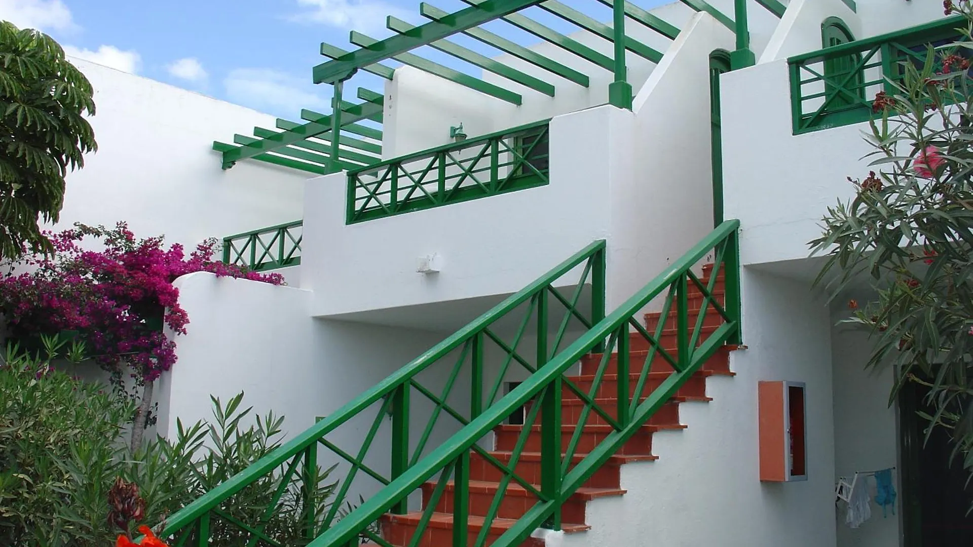 Hg Lomo Blanco Apartment Puerto del Carmen  Puerto del Carmen (Lanzarote)